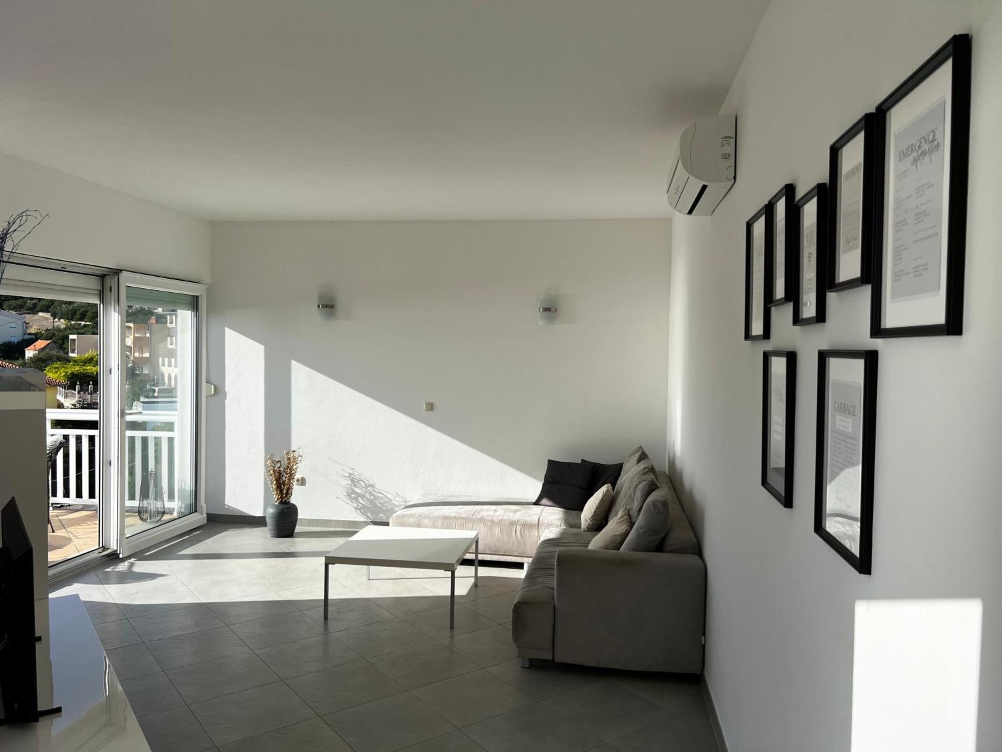 Apartment Kavajin