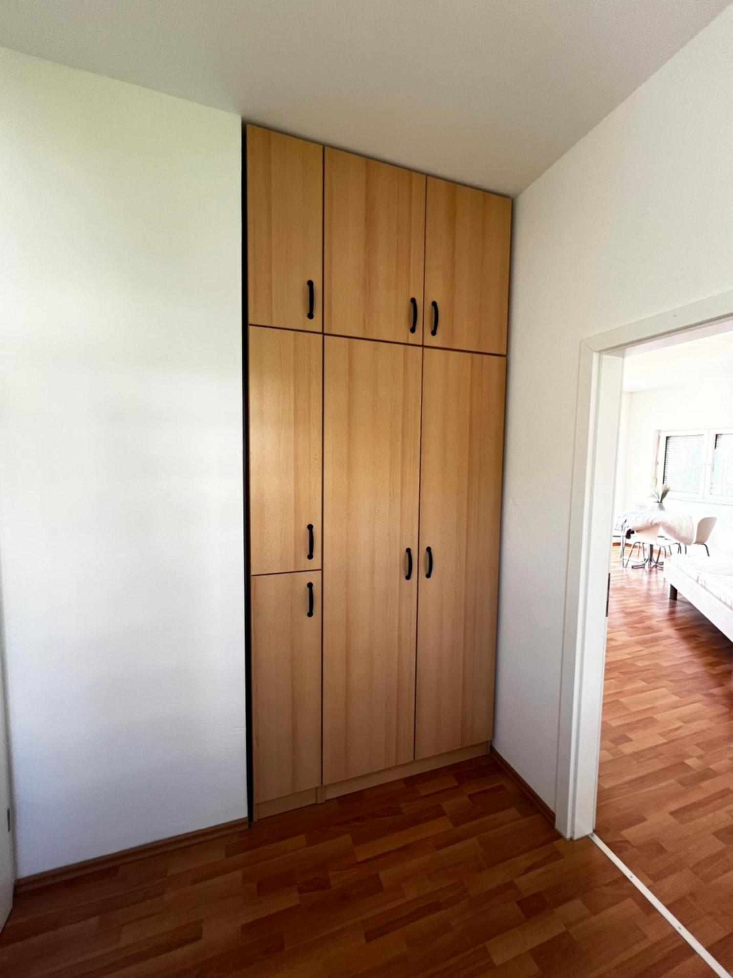 Kavajin * Duće