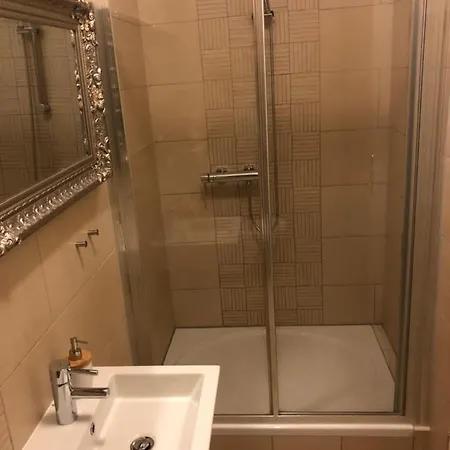Kavajin Rooms Duce Exterior photo