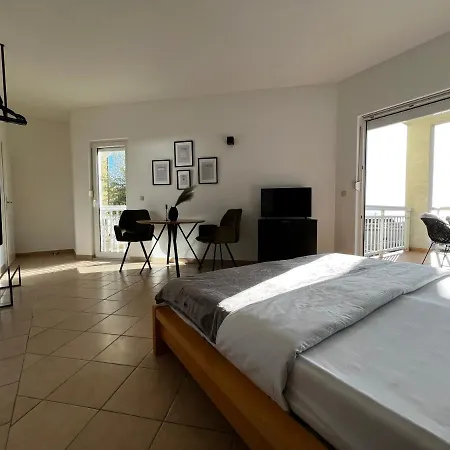 Kavajin Rooms Duce Exterior photo