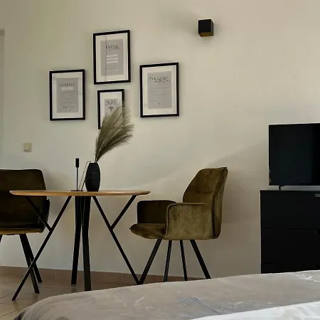 Kavajin Rooms Duce Exterior photo
