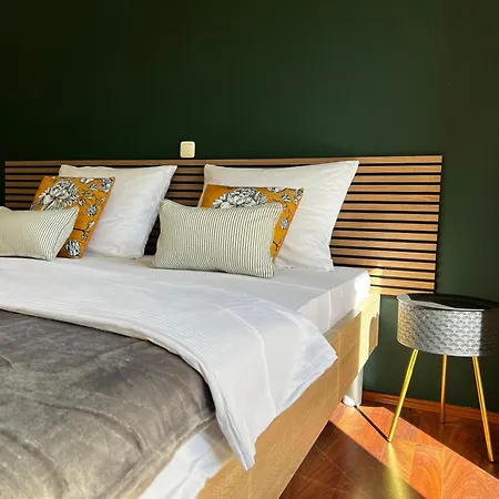 Kavajin Rooms Duce Exterior photo