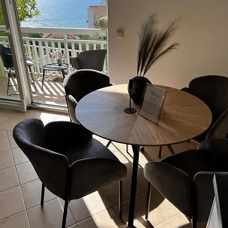 Kavajin Rooms Duce Exterior photo